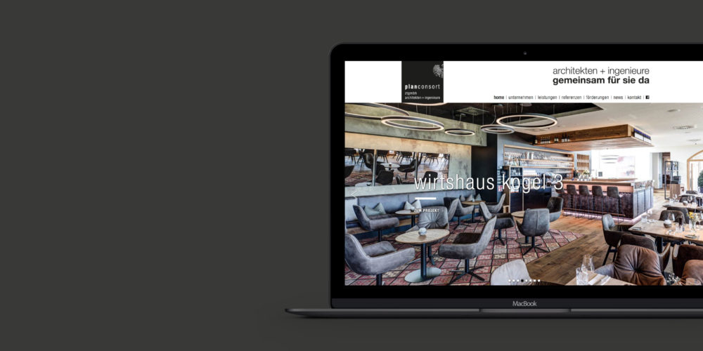 Planconsort Website auf Laptop